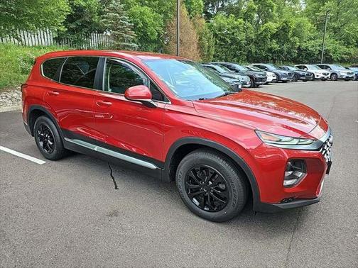 2019 Hyundai SANTA FE SE 2.4