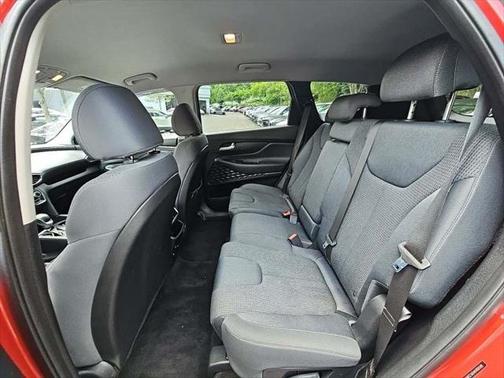 2019 Hyundai SANTA FE SE 2.4