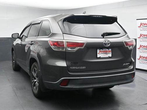 Predawn Gray Mica 2016 Toyota Highlander XLE