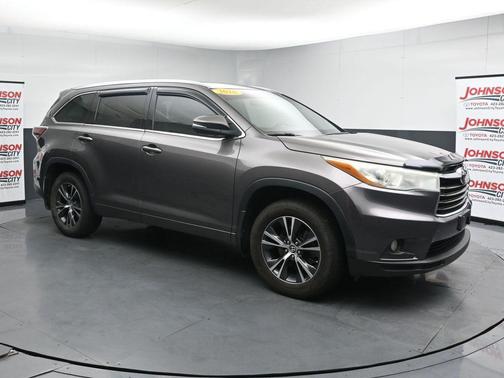 Predawn Gray Mica 2016 Toyota Highlander XLE