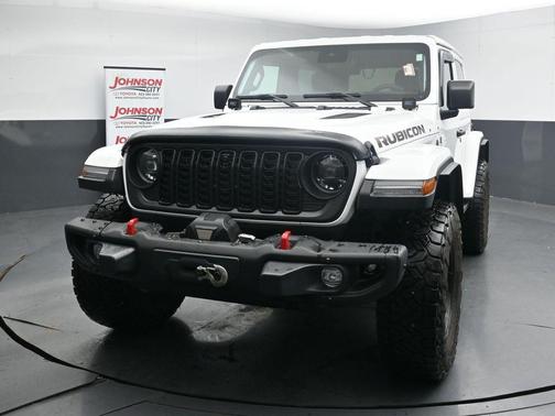 Bright White Clearcoat 2024 Jeep Wrangler Rubicon