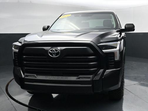 Midnight Black Metallic 2024 Toyota Tundra SR5