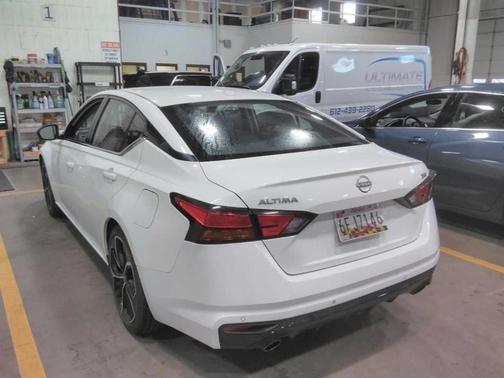 2023 Nissan Altima SR FWD