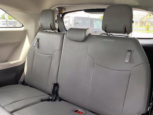 Predawn Gray Mica 2023 Toyota Sienna XLE
