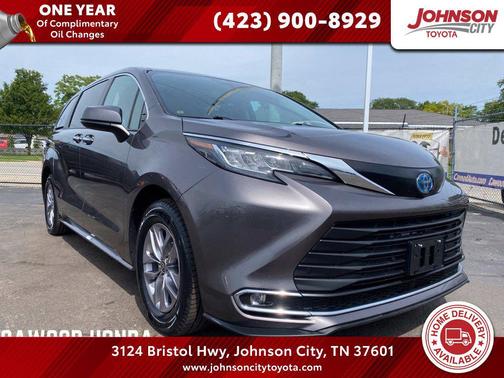 Predawn Gray Mica 2023 Toyota Sienna XLE