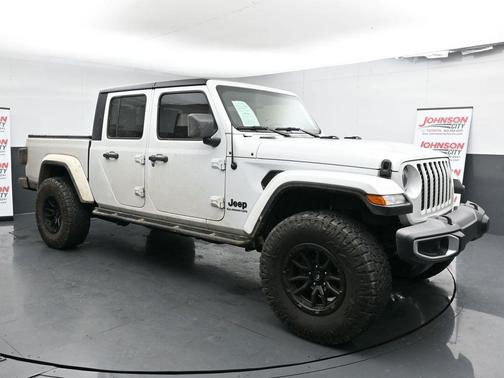 2022 Jeep Gladiator Sport S