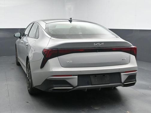 Wolf Gray 2025 Kia K5 GT-Line