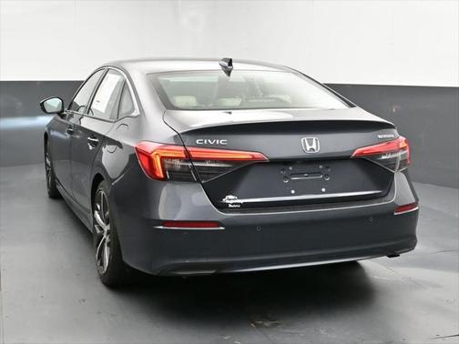 2022 Honda Civic Touring