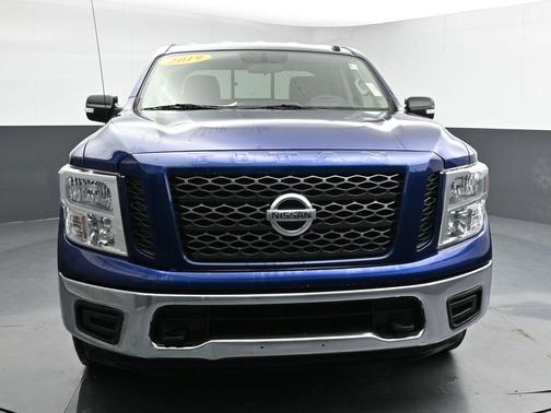 2019 Nissan Titan SV