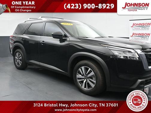 Super Black 2023 Nissan Pathfinder SL 4WD