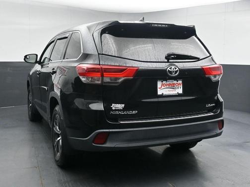 2017 Toyota Highlander LE Plus