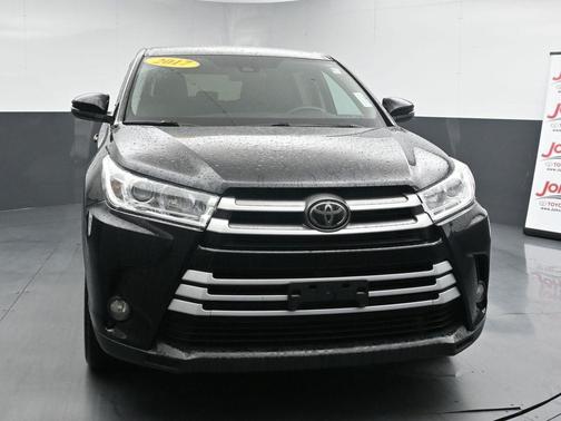 2017 Toyota Highlander LE Plus