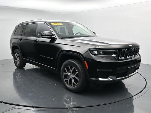 Diamond Black Crystal Pearlcoat 2023 Jeep Grand Cherokee L Limited