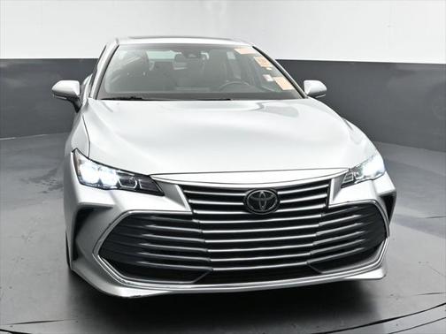 2020 Toyota Avalon XLE