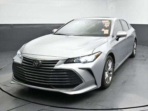 2020 Toyota Avalon XLE