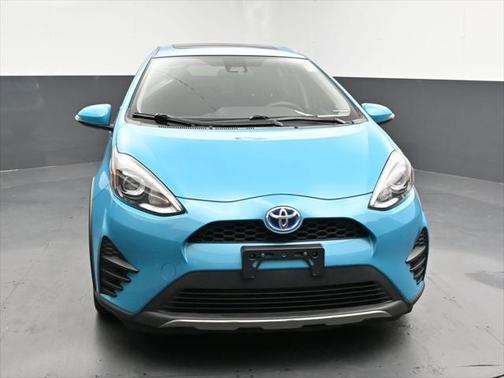 2018 Toyota Prius c Four