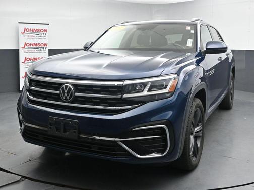 Tourmaline Blue Metallic 2021 Volkswagen Atlas Cross Sport 3.6L V6 SE w/Technology R-Line