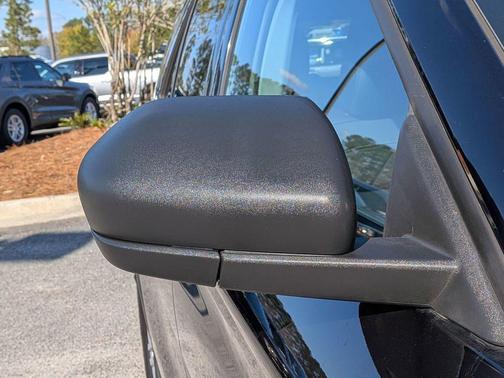 Agate Black Metallic 2023 Ford Explorer XLT