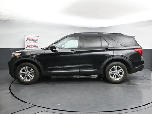 Agate Black Metallic 2023 Ford Explorer XLT