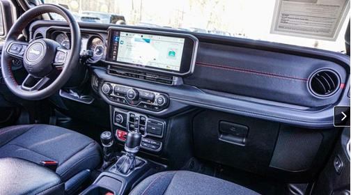 Black Clearcoat 2024 Jeep Wrangler Rubicon