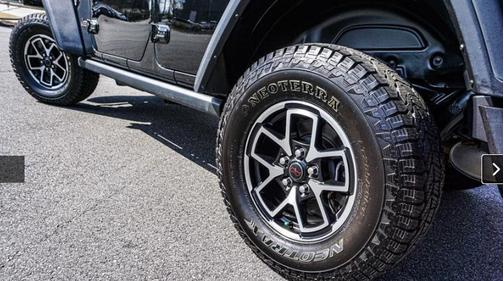Black Clearcoat 2024 Jeep Wrangler Rubicon