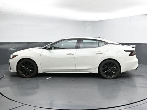 2023 Nissan Maxima SR Xtronic CVT
