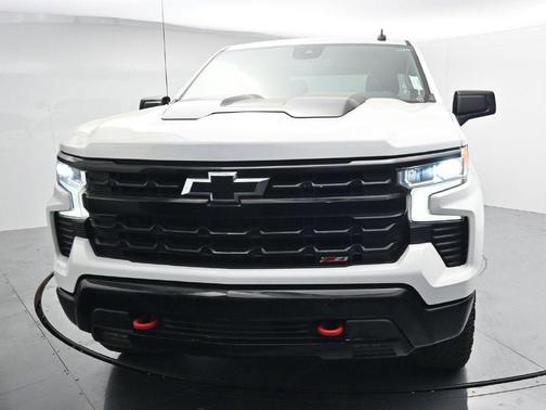 Summit White 2024 Chevrolet Silverado 1500 LT Trail Boss
