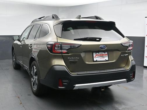 Autumn Green Metallic 2022 Subaru Outback Limited