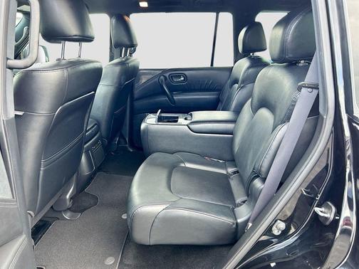 Super Black 2023 Nissan Armada SL 4WD