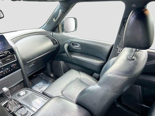Super Black 2023 Nissan Armada SL 4WD