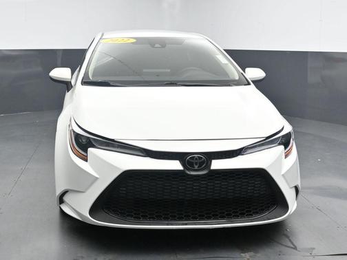 White 2022 Toyota Corolla LE