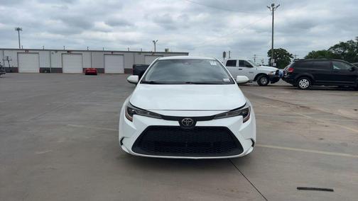 White 2022 Toyota Corolla LE