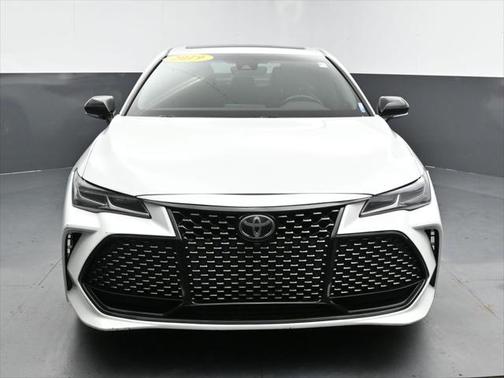 2019 Toyota Avalon Touring