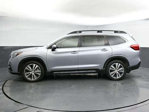 2022 Subaru Ascent Limited 8-Passenger