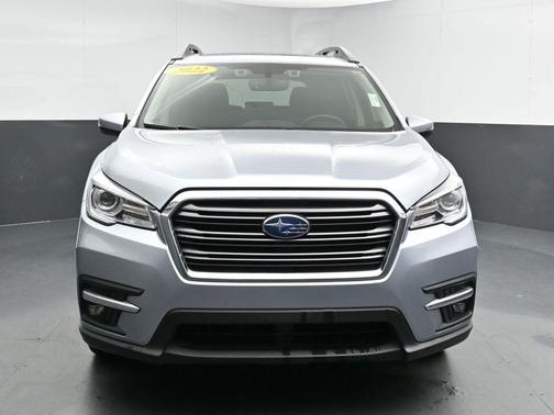 2022 Subaru Ascent Limited 8-Passenger