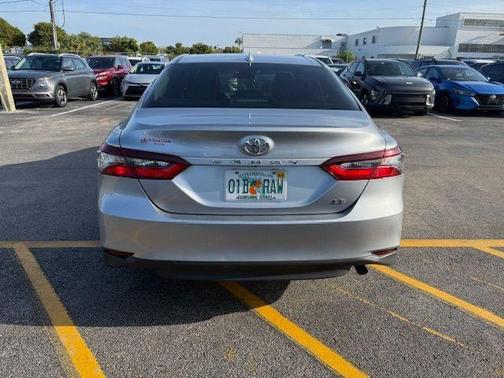 2022 Toyota Camry LE