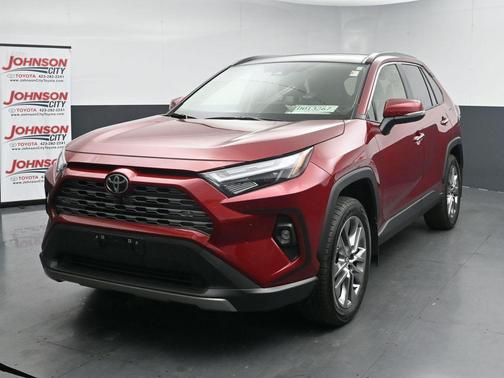 Pearl 2025 Toyota RAV4 Limited