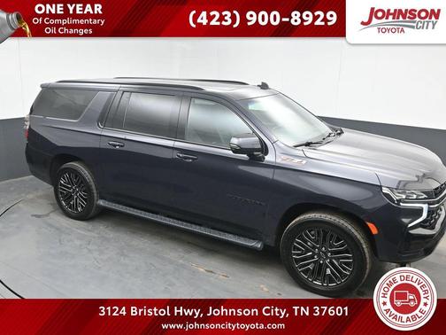Dark Ash Metallic 2022 Chevrolet Suburban 4WD Z71