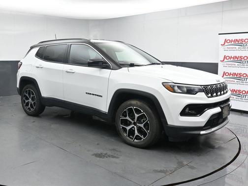 Bright White Clearcoat 2024 Jeep Compass Limited