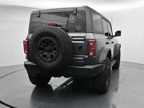 Carbonized Gray Metallic 2023 Ford Bronco Wildtrak