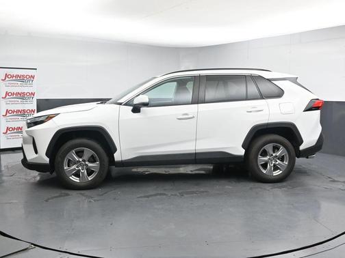 Ice Cap 2023 Toyota RAV4 XLE