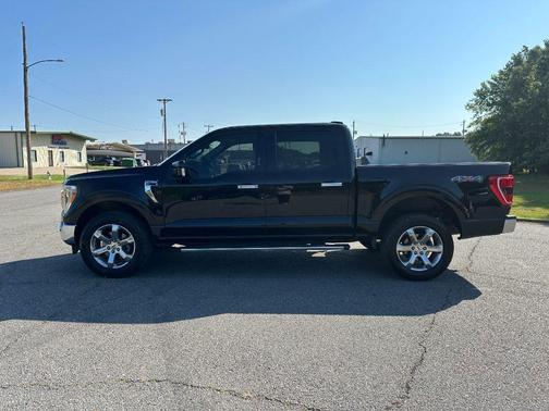 Agate Black Metallic 2023 Ford F-150 XLT