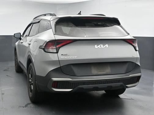 Wolf Gray/Ebony Black Roof 2023 Kia Sportage S