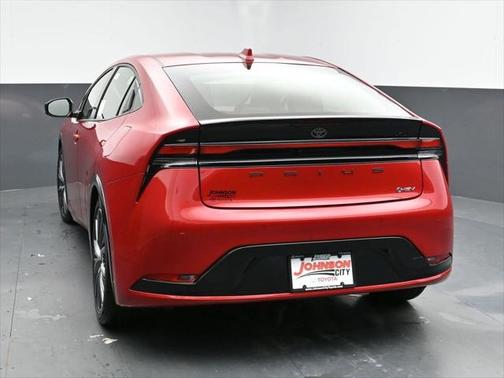 2025 Toyota Prius XLE
