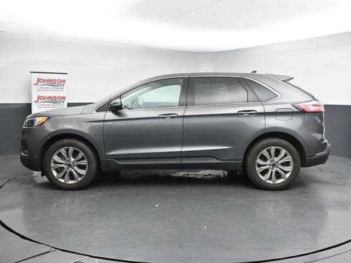 Gray Metallic 2024 Ford Edge Titanium