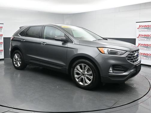 Gray Metallic 2024 Ford Edge Titanium