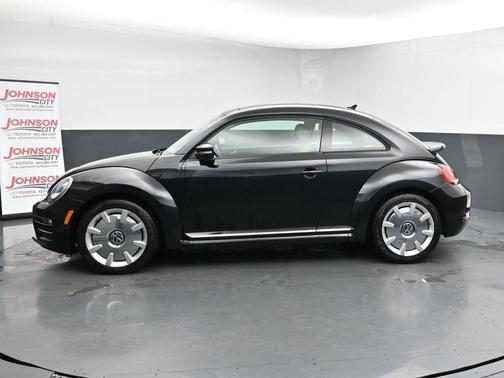 2017 Volkswagen Beetle 1.8T SEL