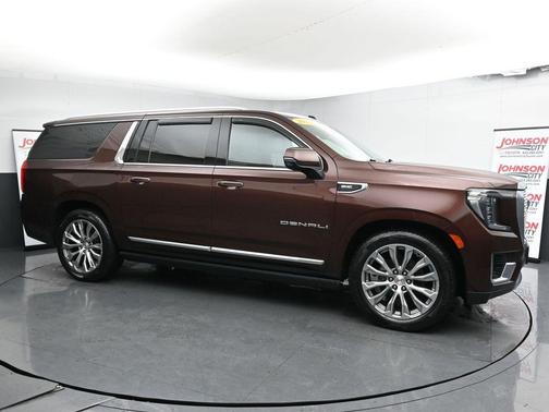 2022 GMC Yukon XL Denali