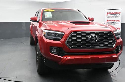 Barcelona Red Metallic 2023 Toyota Tacoma TRD Sport