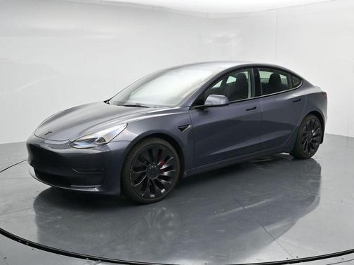 Midnight Silver Metallic 2023 Tesla Model 3 Performance